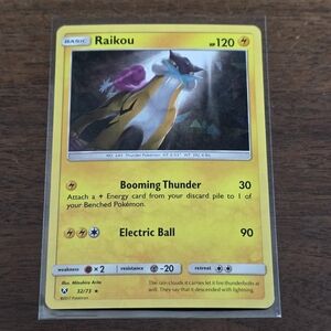 Pokemon Raikou #32 Cracked Ice Holo Shining Legends  32/73 card